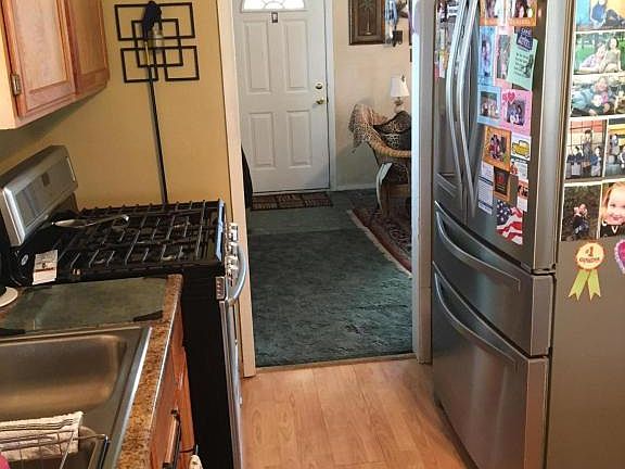 5th image of 1373 Maetzel Dr