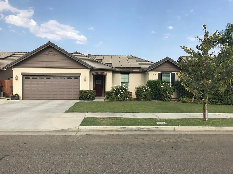 1st image of 2036 N Lindsay Ct
