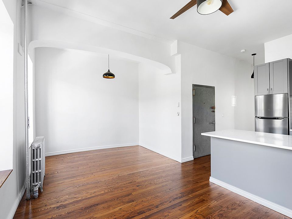 1st image of 358 Greene Ave #2