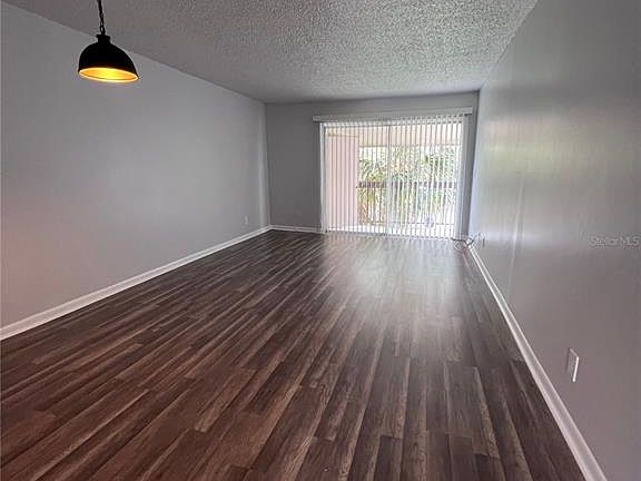 2nd image of 6338 NEWTOWN CIRCLE #38C5