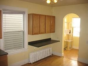 4th image of 3856 N Sacramento Ave