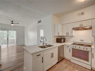 5655 E Sahara Ave UNIT 2048, Sunrise Manor Town, NV 89142