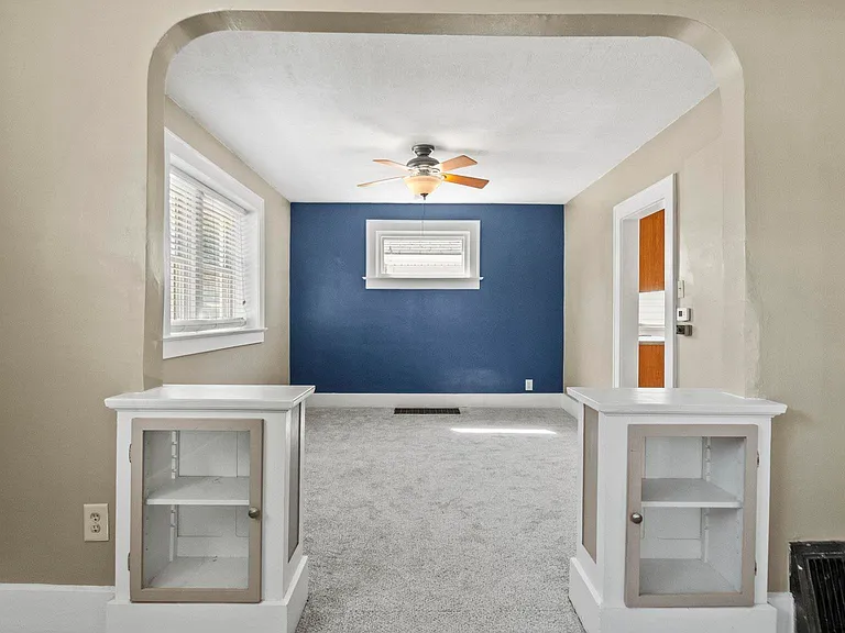 828 Forest Ave — Photo 10
