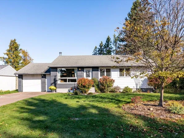35 E Niagara St, Duluth, MN 55811