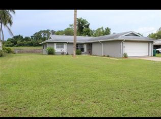 303 Floral Ave, Eustis, FL 32726