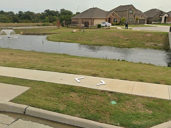 3rd image of 5429 Lake Front Dr Suite 2