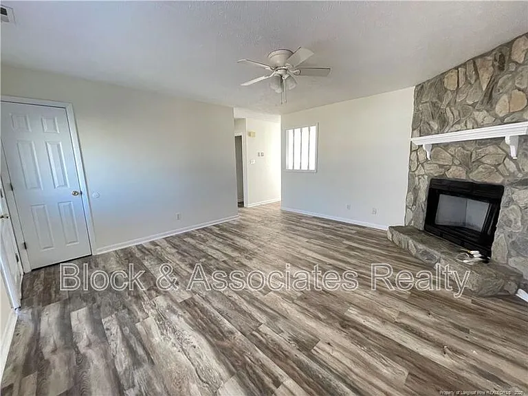7895 Burwell Dr — Photo 4