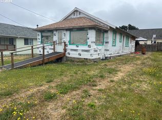 305 1st St, Garibaldi, OR 97118