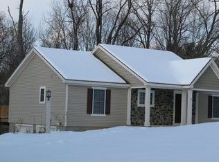 3 Maybrook Dr, Glenville, NY 12302
