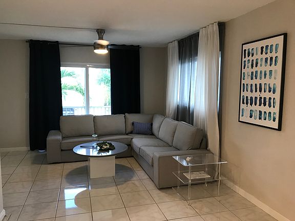 3rd image of 109 N Anglers Dr Unit 203