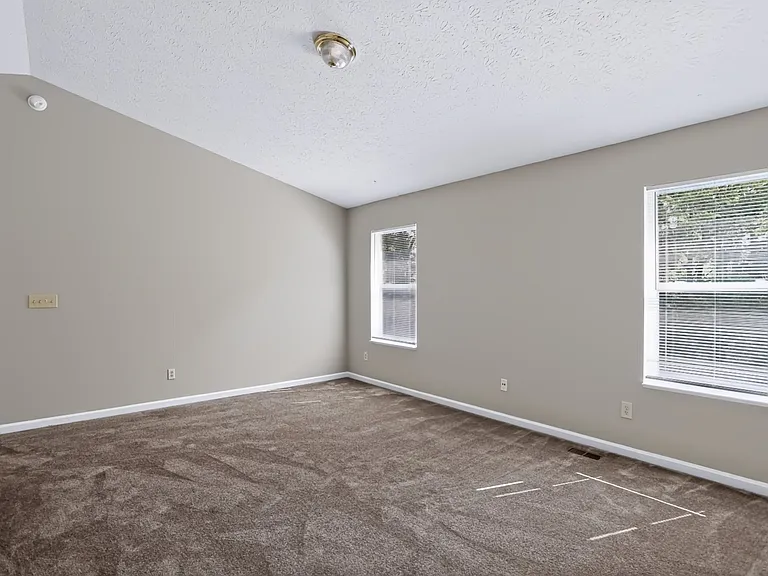 5439 Lake Boggs St — Photo 29