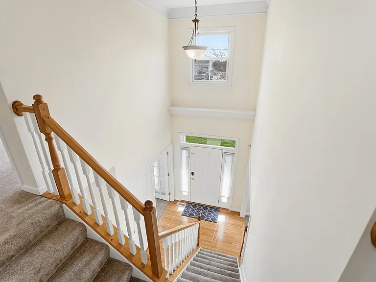 7822 Remington Rd — Photo 16