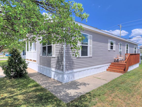 4th image of 3496 Meadow Lark Ln #174