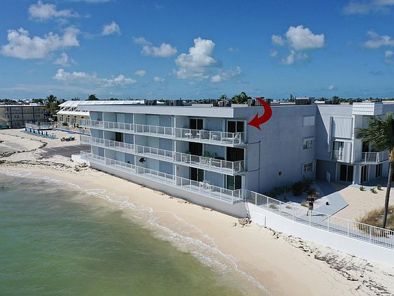 2nd image of 201 E Ocean Drive Casa Clara #3-308