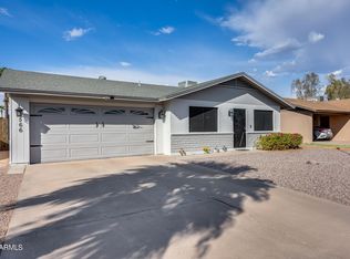 566 W Edgewood Ave, Mesa, AZ 85210