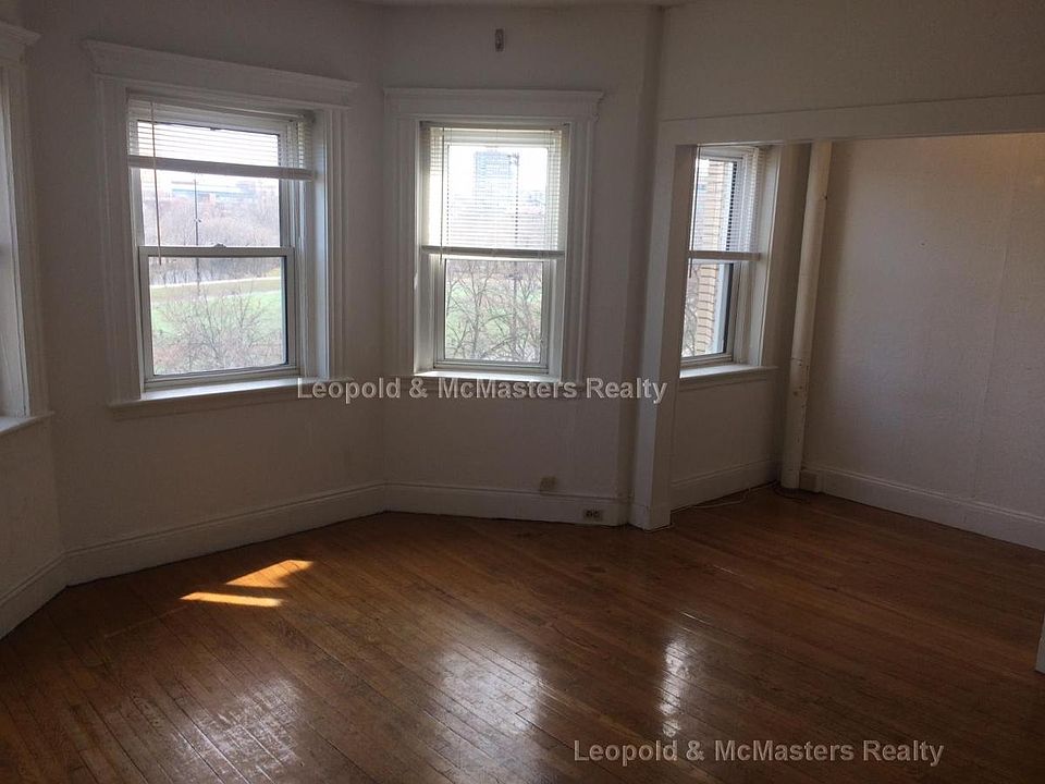 2nd image of 115 Park Dr #51