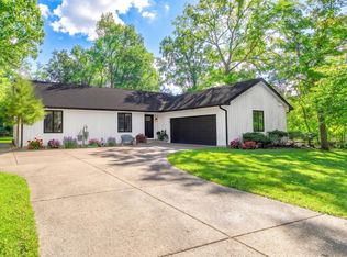 34017 N Lakeside Dr, Grayslake, IL 60030