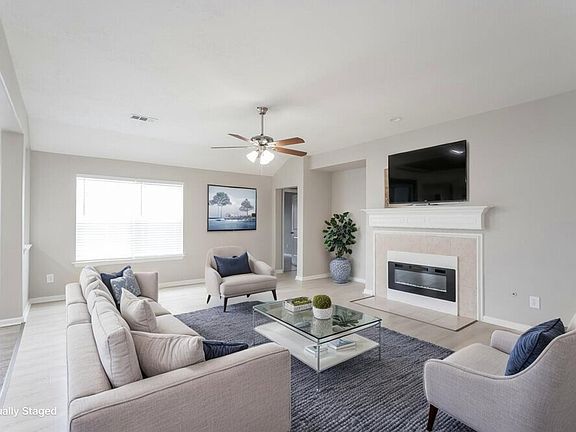 3rd image of 18006 Oakmoss Hill Ct