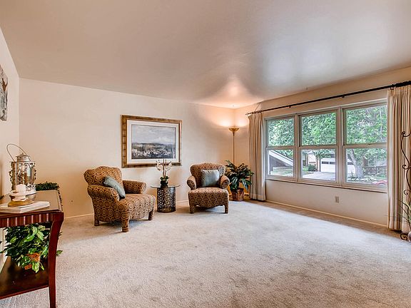 4th image of 2442 S Newberry Ct