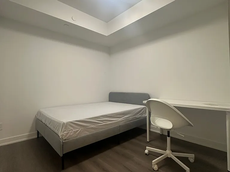 8 Wellesley St W #706 — Photo 7