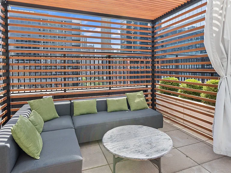 Flair Tower Apartments — Photo 23