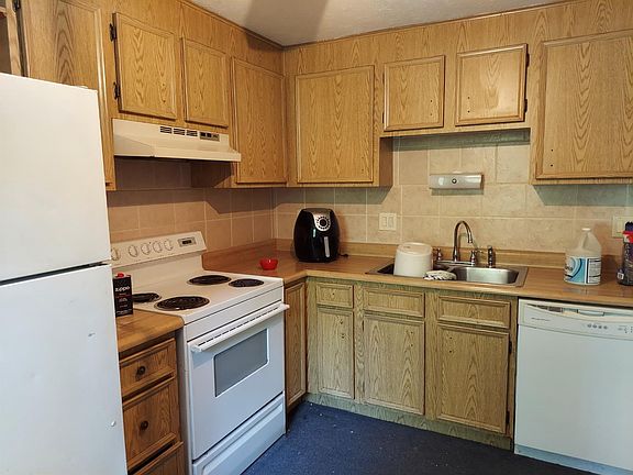5th image of 4615 Northridge Dr