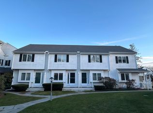 48 Camp St UNIT 9, Hyannis, MA 02601