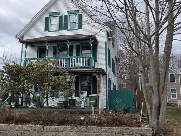 22 Stillman Ave, Pawcatuck, CT 06379