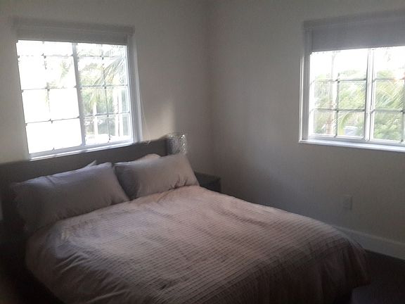 5th image of 10700 Nw 66 St Apt 314