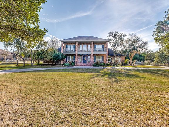 2nd image of 29047 Cloud Croft Ln