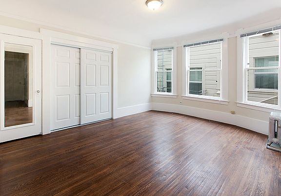 3rd image of 1167 Pine St #1