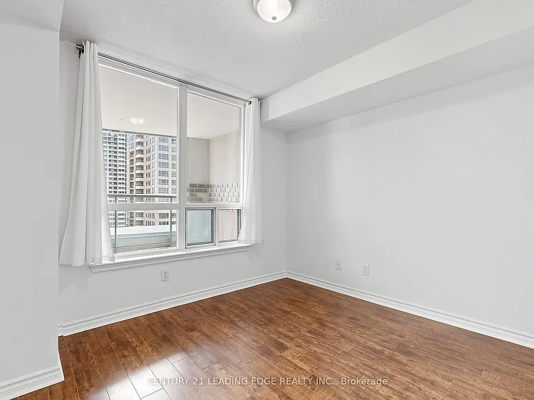 17 Barberry Pl #905 — Photo 11