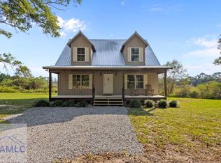 468 Lake Lannell Rd, Odum, GA 31555