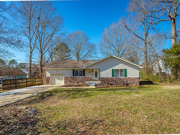 2nd image of 6425 Rosemary Dr