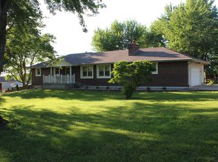 700 NW 43rd St, Topeka, KS 66617