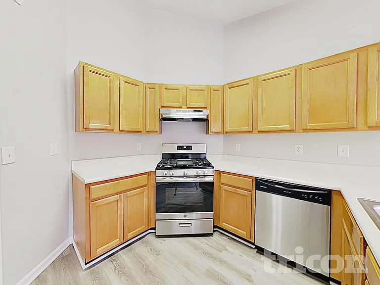 640 James Ridge Dr — Photo 9