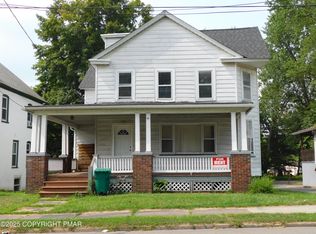 112 Ridgeway St, East Stroudsburg, PA 18301