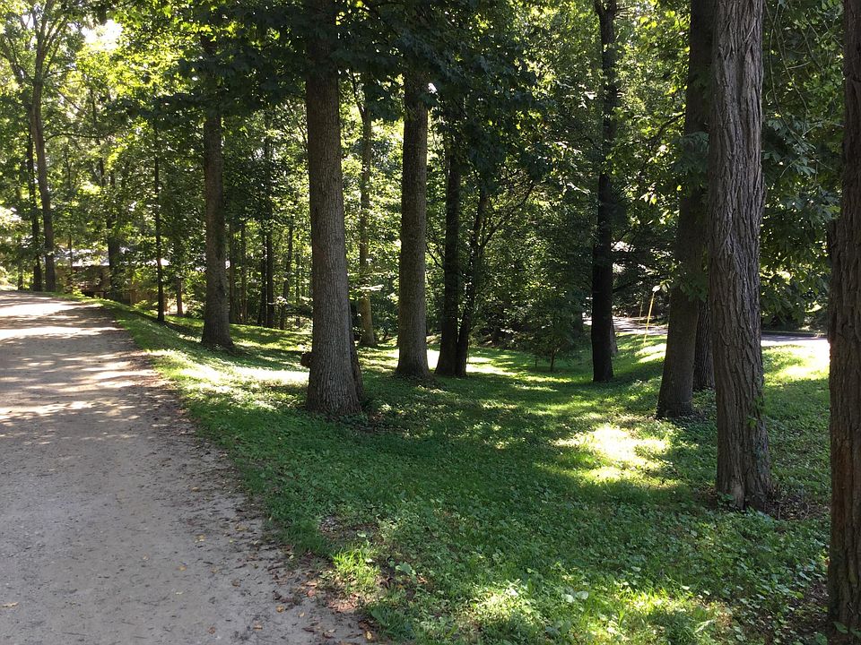 Entrance to property