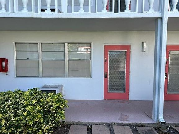 4th image of 63 Ventnor D #63