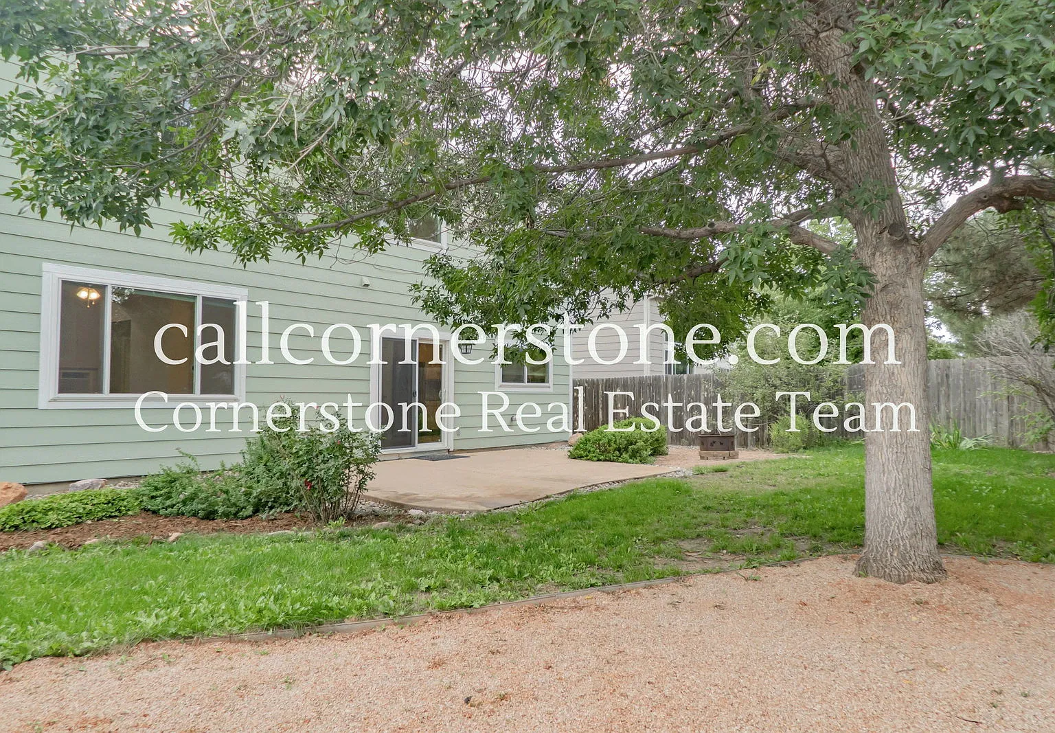 4 bed, 2.5 bath, 1860 sqft, $2,422 — Photo 2