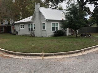 512 University St, Mineola, TX 75773