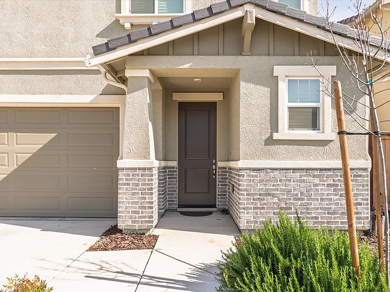 6618 E Grant Ave — Photo 2