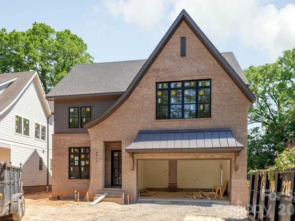 4413 Castleton Rd, Charlotte, NC 28211