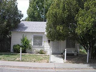2nd image of 4911 Iowa Ave