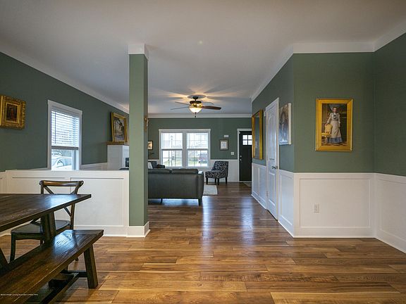 4th image of 15070 Loxley Ln
