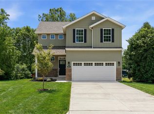 2873 Cove Cir, Beavercreek, OH 45431