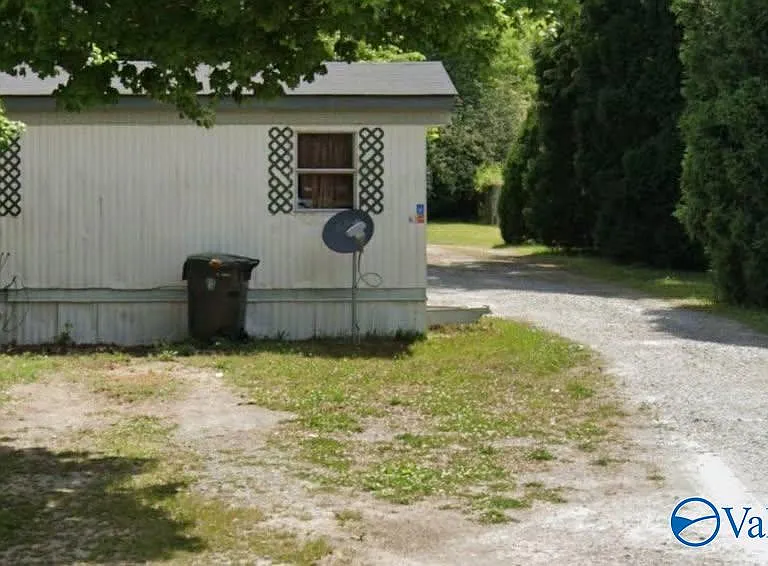 125 Little Rd — Photo 1