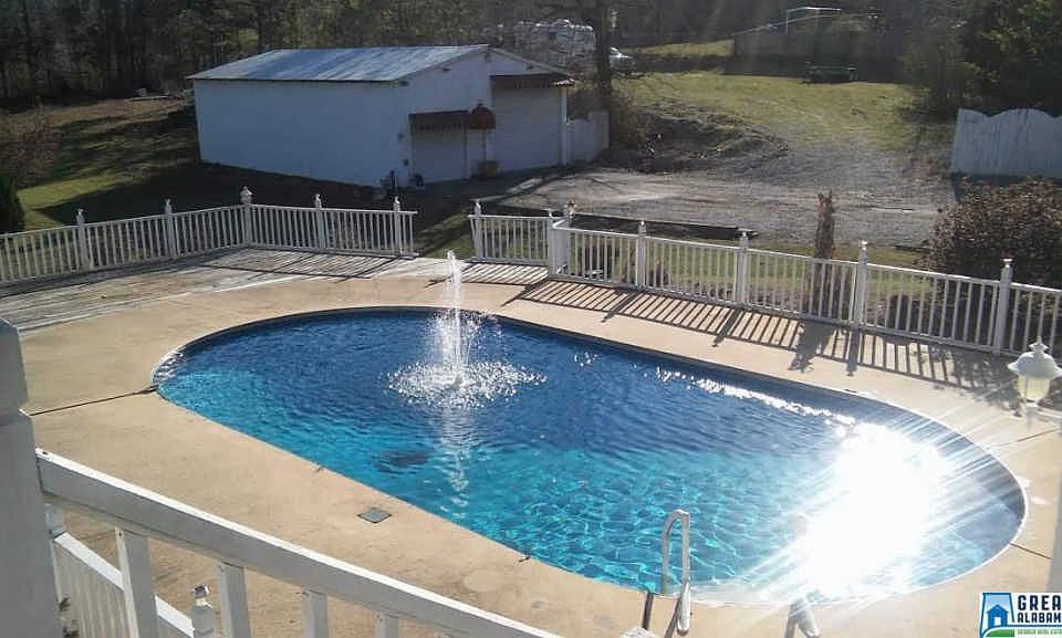 2nd image of 243 Smith Rd
