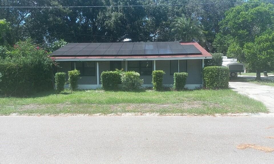 1st image of 601 NORTHMOOR AVENUE N