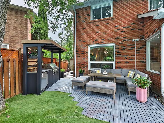 5th image of 4 Hashbury Pl